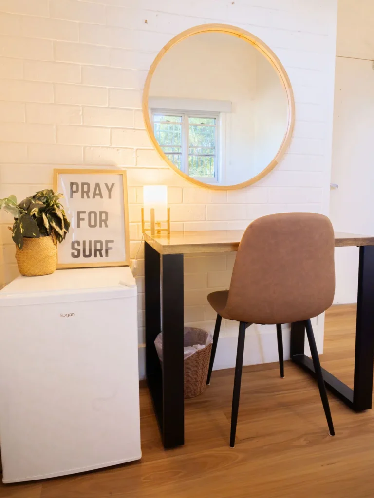 Byron Bay Hostel Queen Rooms